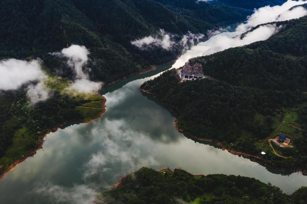 Casuta De Sub Deal - Ciubar Si Piscina Villa Măgura Buitenkant foto