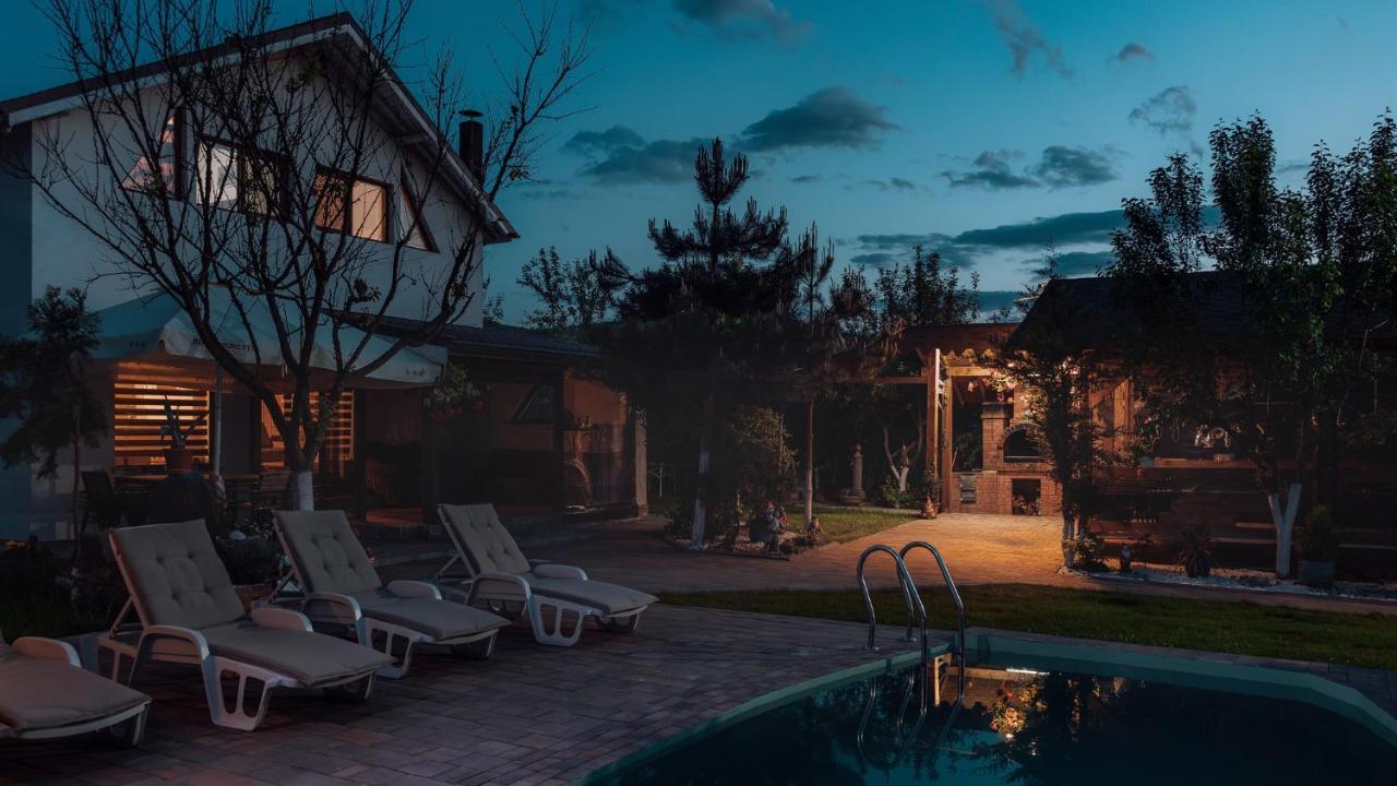 Casuta De Sub Deal - Ciubar Si Piscina Villa Măgura Buitenkant foto